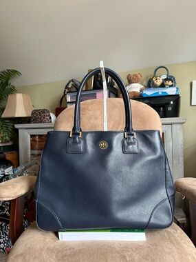 Tory Burch Navy Leather Large Tote with Gold Hardware Good Condition
